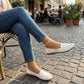 Mocassins rasos femininos com padrão floral, recortados e respiráveis