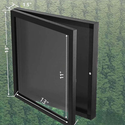 Moldura de exposição em madeira para camisolas com porta magnética